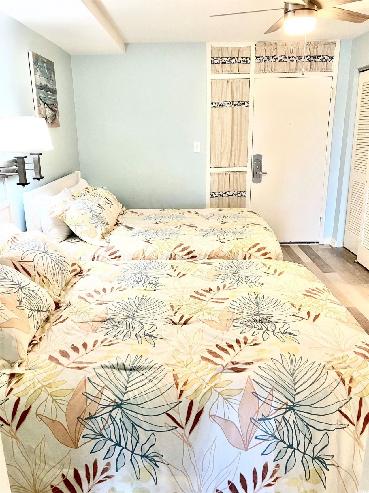 210 75th Ave. N Photo 7