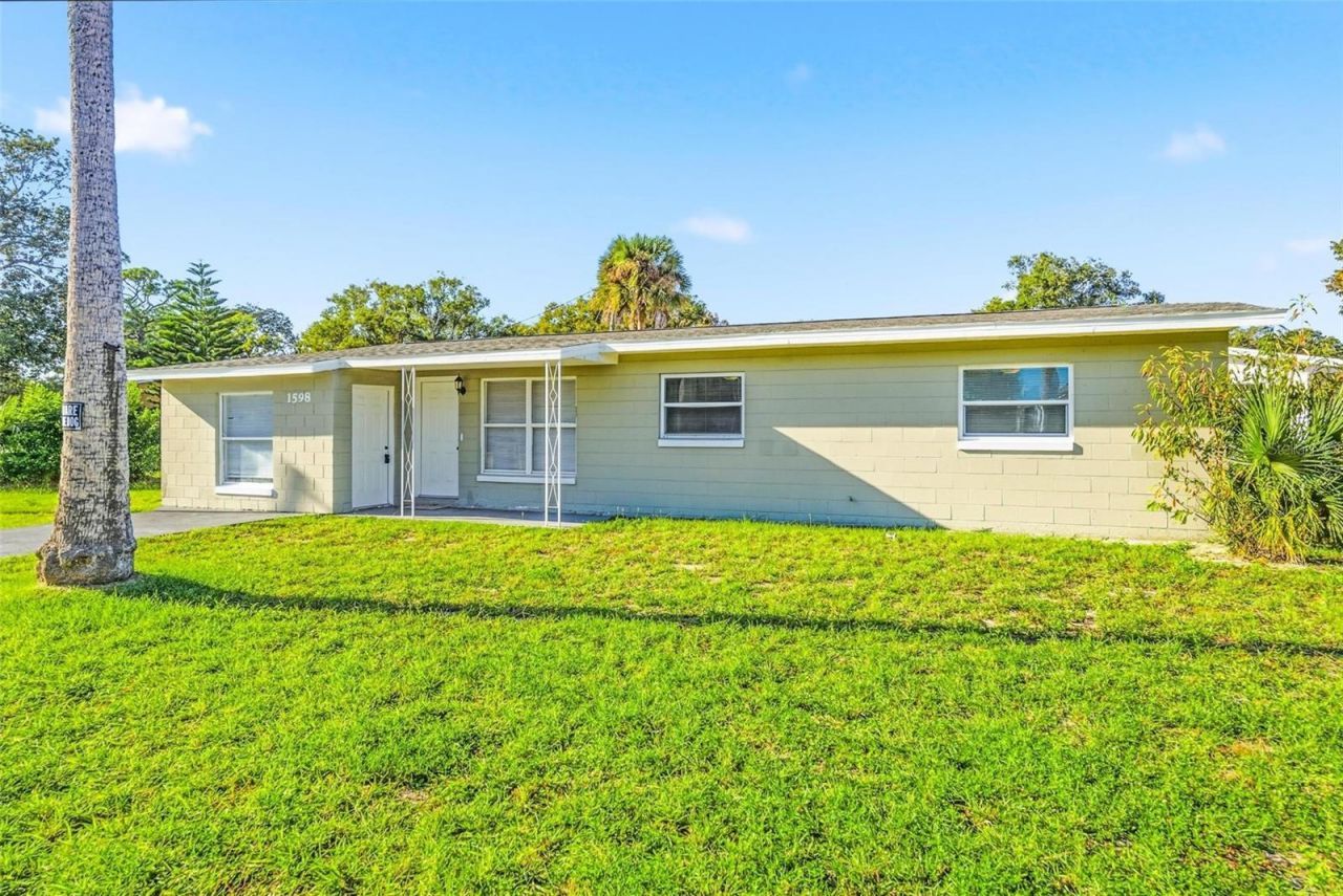 1598 3rd Street, Daytona Beach, FL 32117 Main Photo