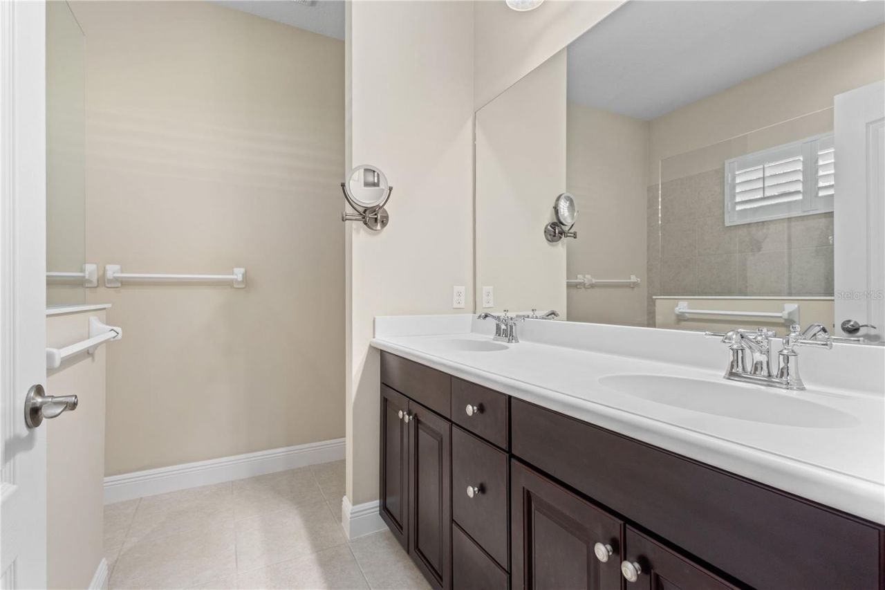 3835 Autumn Fern Terrace, Sarasota, FL 34243 Photo