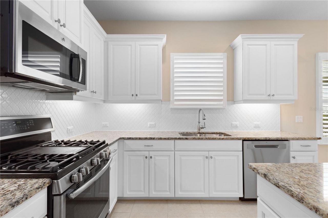 3835 Autumn Fern Terrace, Sarasota, FL 34243 Photo