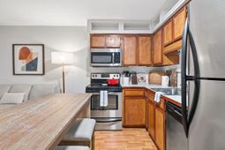 40 Bee Street photo 4