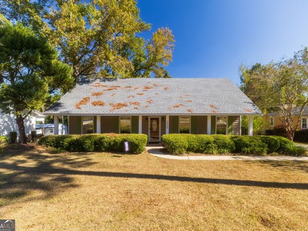 2303 S Sherwood Drive, Valdosta, GA 31602