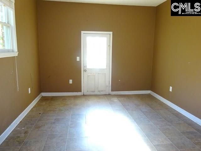 5000 Baine Street Photo 9