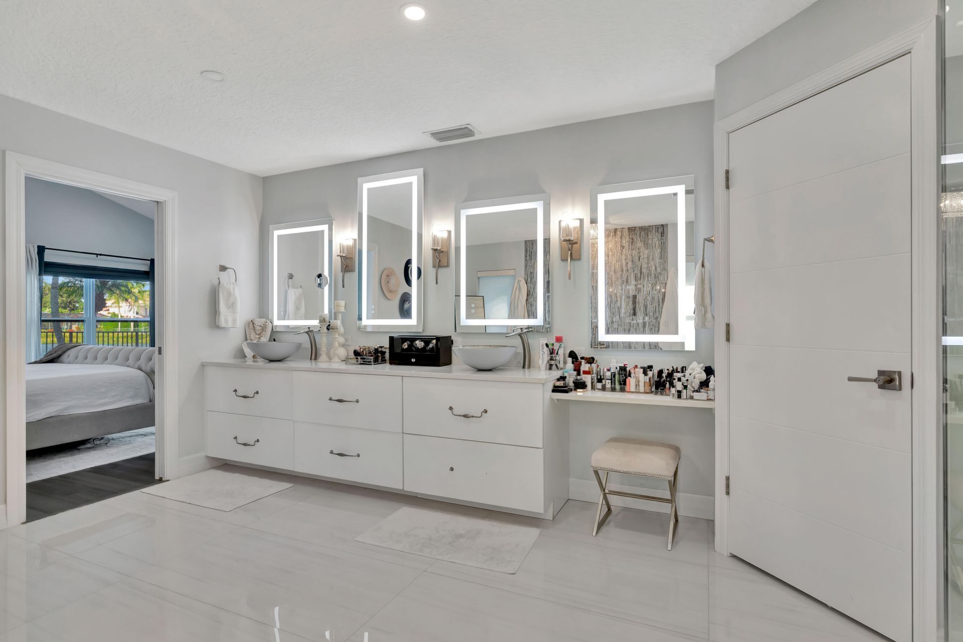 19 Cambria Road E, Palm Beach Gardens, FL 33418 Photo