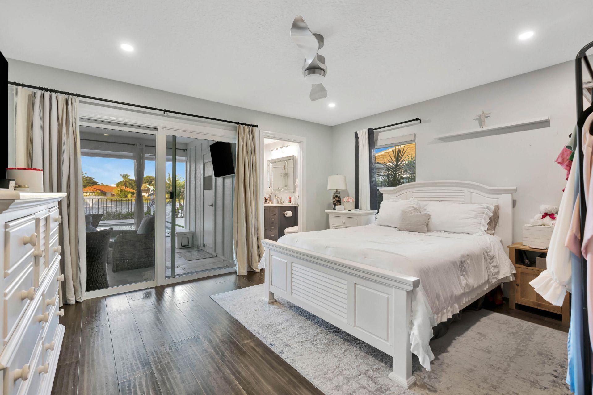 19 Cambria Road E, Palm Beach Gardens, FL 33418 Photo