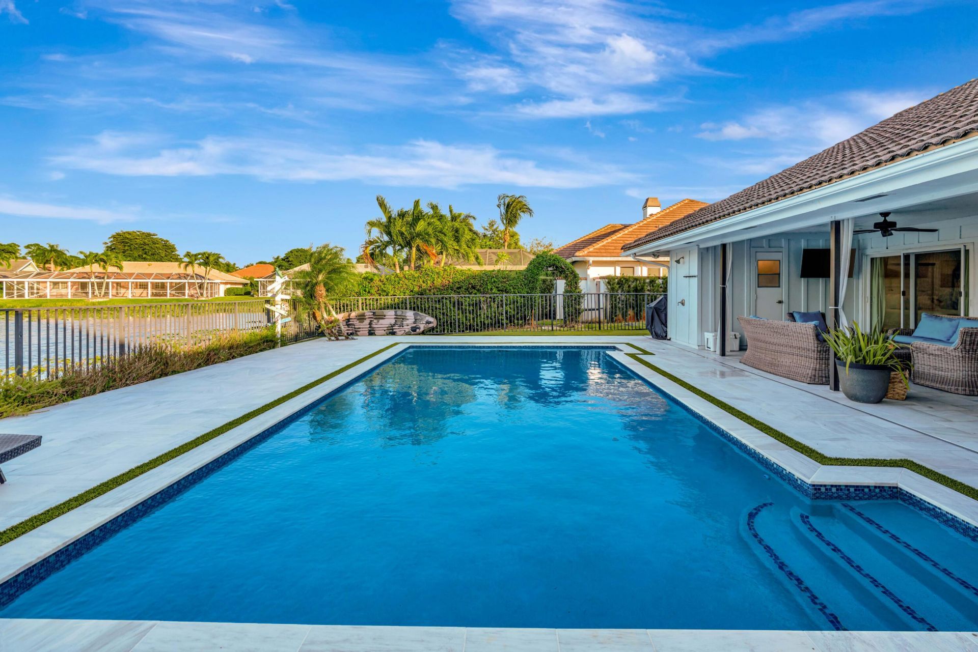 19 Cambria Road E, Palm Beach Gardens, FL 33418 Photo