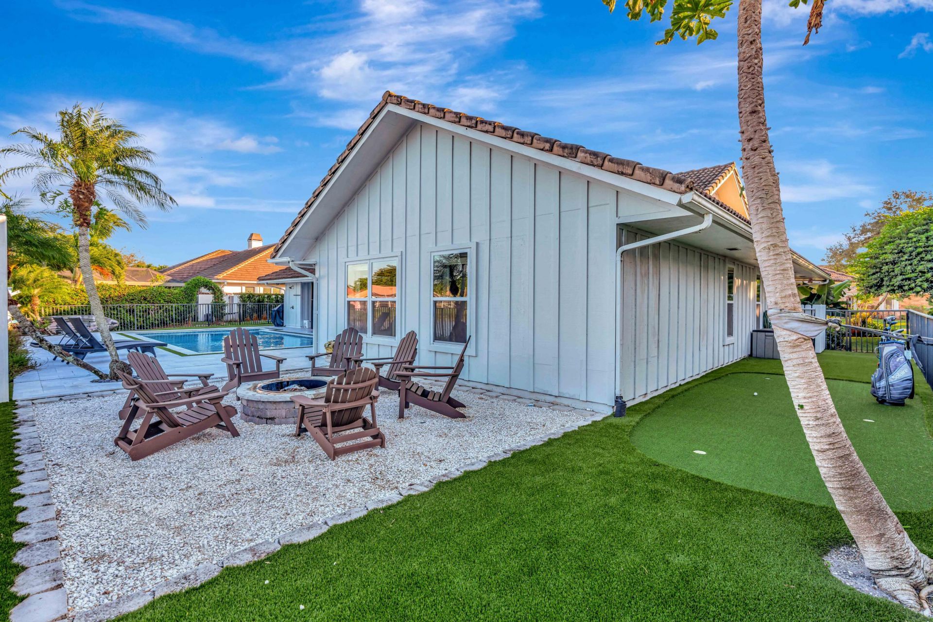 19 Cambria Road E, Palm Beach Gardens, FL 33418 Photo