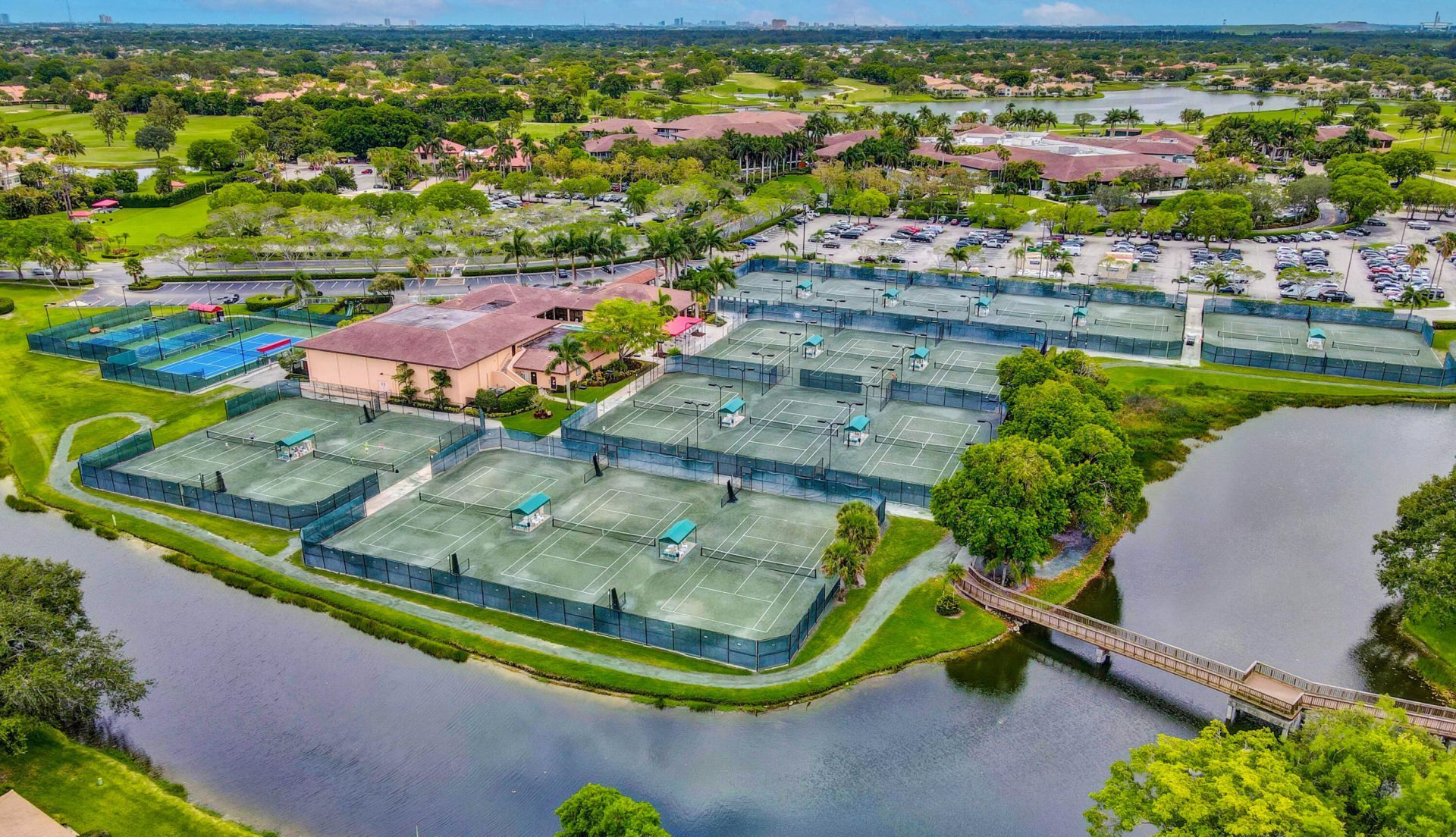 19 Cambria Road E, Palm Beach Gardens, FL 33418 Photo