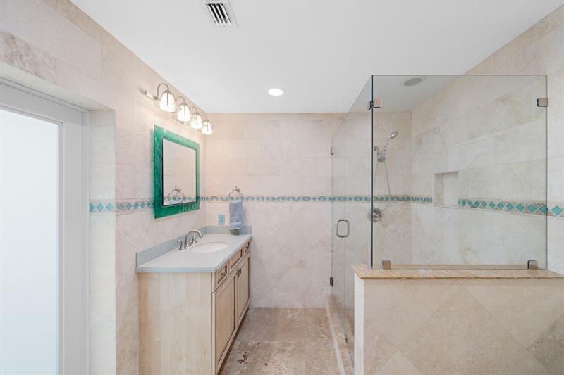 2341 NE 48 Ct, Lighthouse Point, FL 33064 Photo