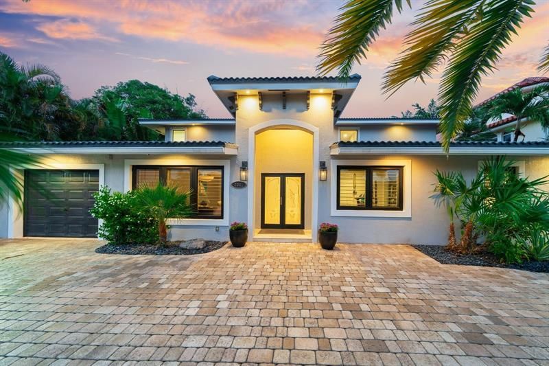 2341 NE 48 Ct, Lighthouse Point, FL 33064 Photo