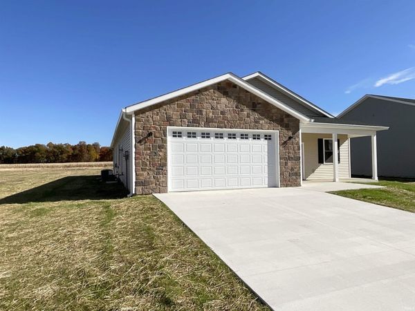 712 White Oak Road, Spencer, IN 47460