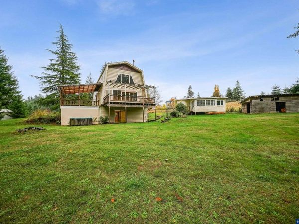 20125 McKillop Rd, Scotts Mills, OR 97375