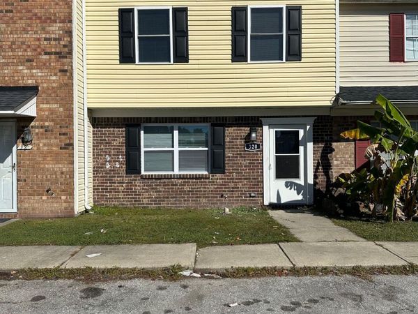 320 Myrtlewood Circle, Jacksonville, NC 28546