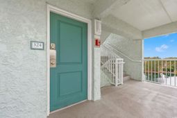 14290 Ocean Hwy. photo 4