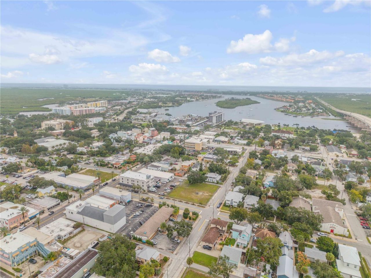 106 Live Oak Street, New Smyrna Beach, FL 32168 Photo