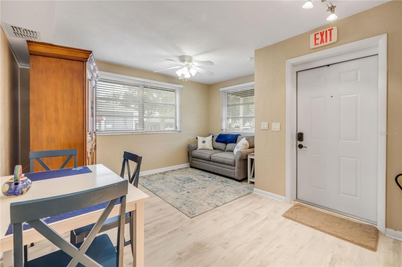 106 Live Oak Street, New Smyrna Beach, FL 32168 Photo