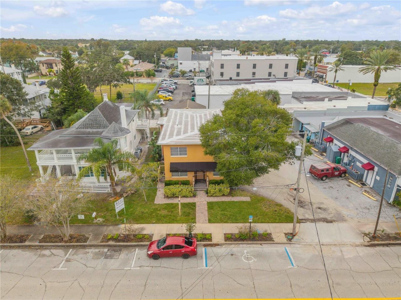 106 Live Oak Street, New Smyrna Beach, FL 32168 Photo