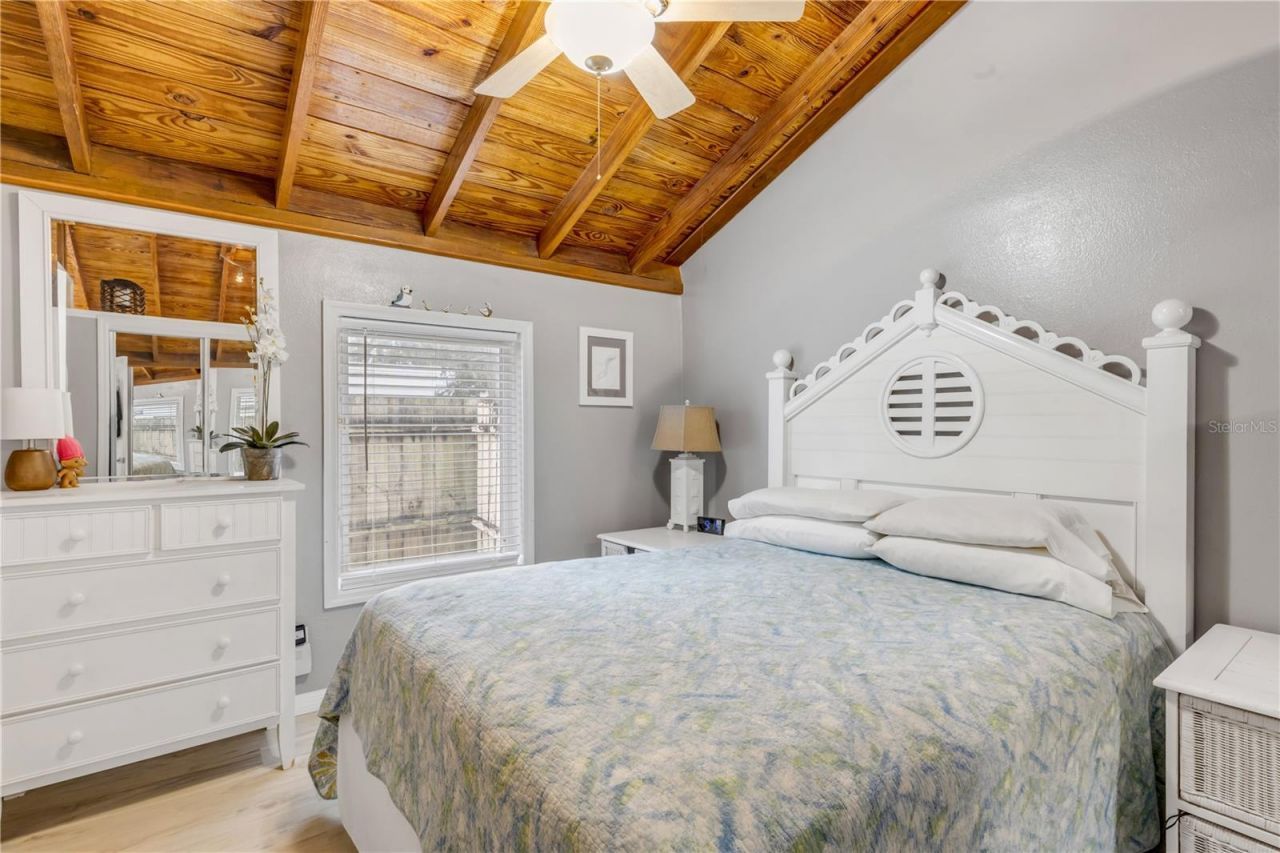 106 Live Oak Street, New Smyrna Beach, FL 32168 Photo