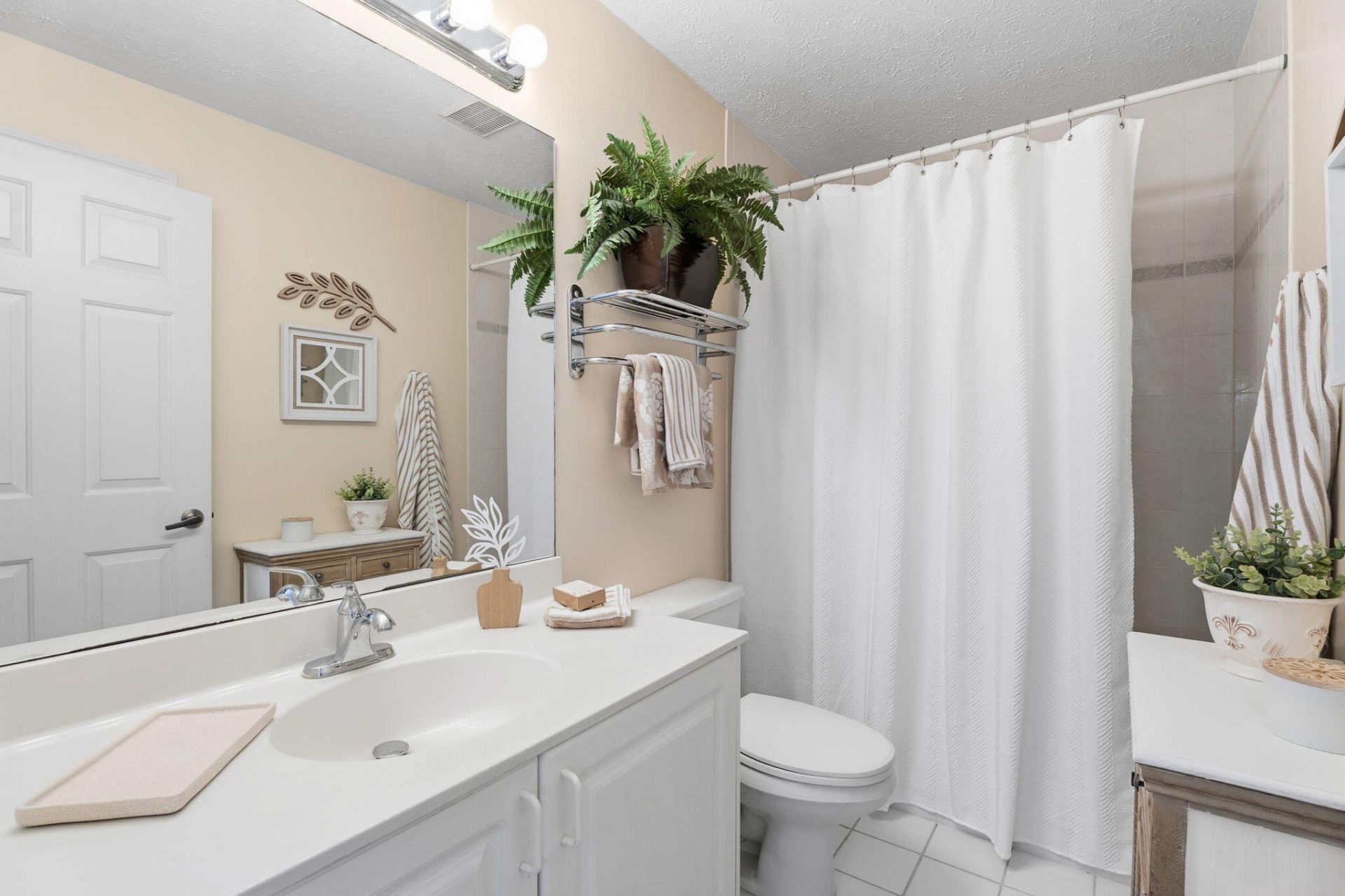 1812 SE Hideaway Circle, Unit 1812, Port Saint Lucie, FL 34952 Photo