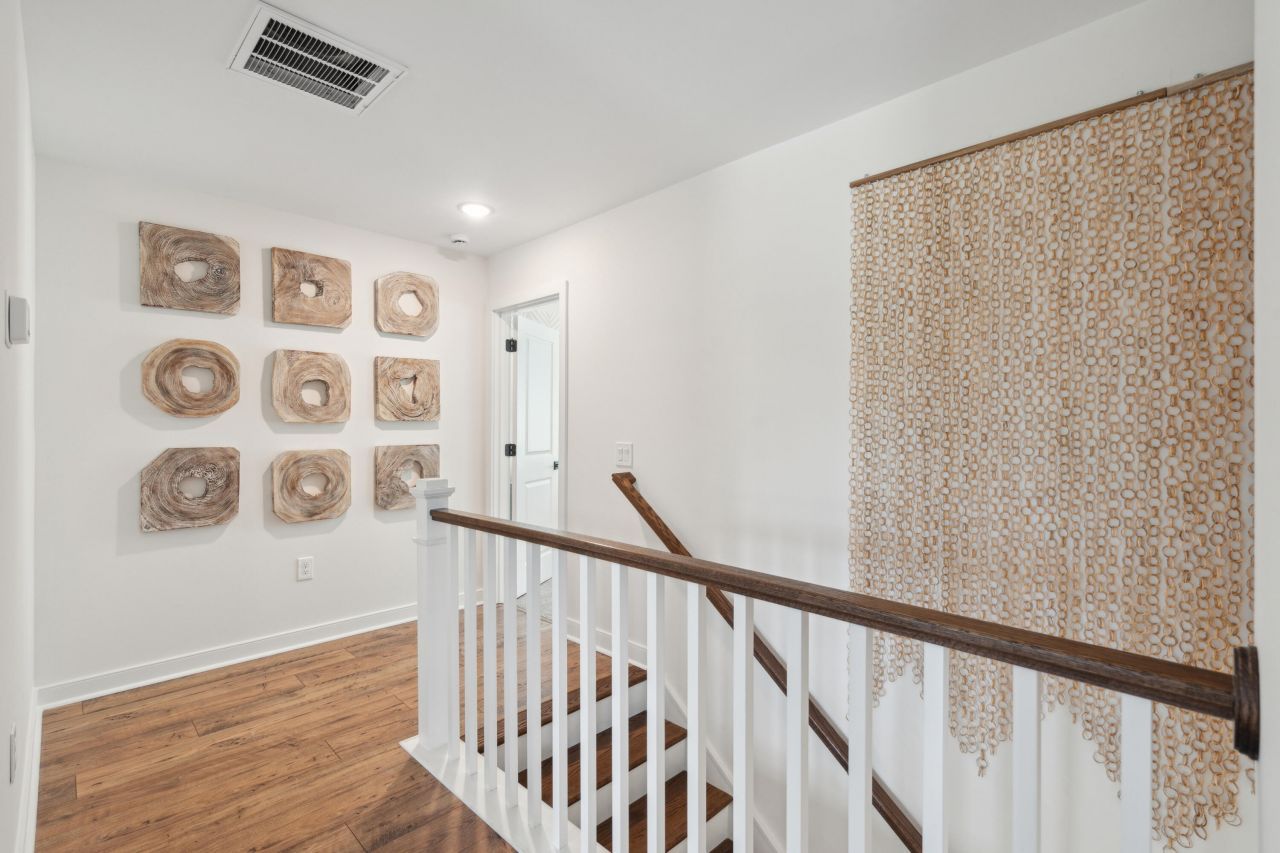 2082 Mcquire Lane Photo 35