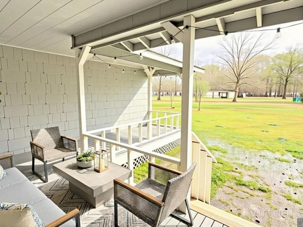 13481 Henry Dr, Denham Springs, LA 70726