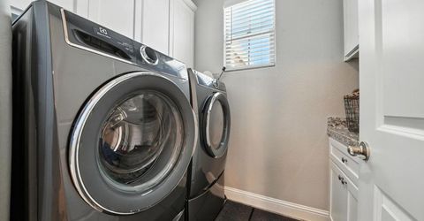 668 Morning Glory Cir, Ione, CA 95640 Photo