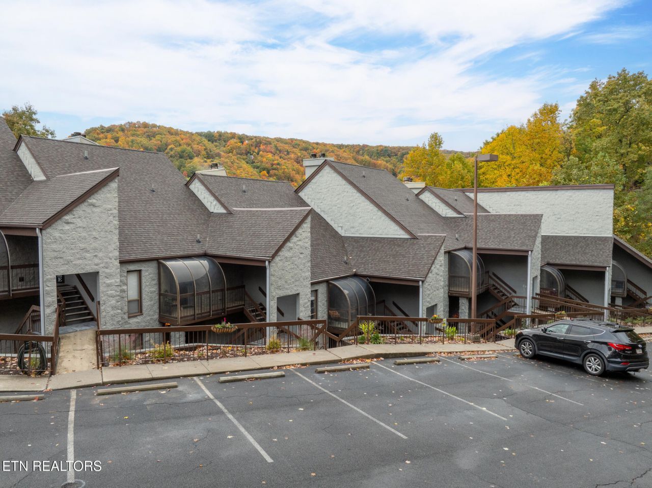 1155 Upper Alpine Way, Gatlinburg, TN 37738 Main Photo