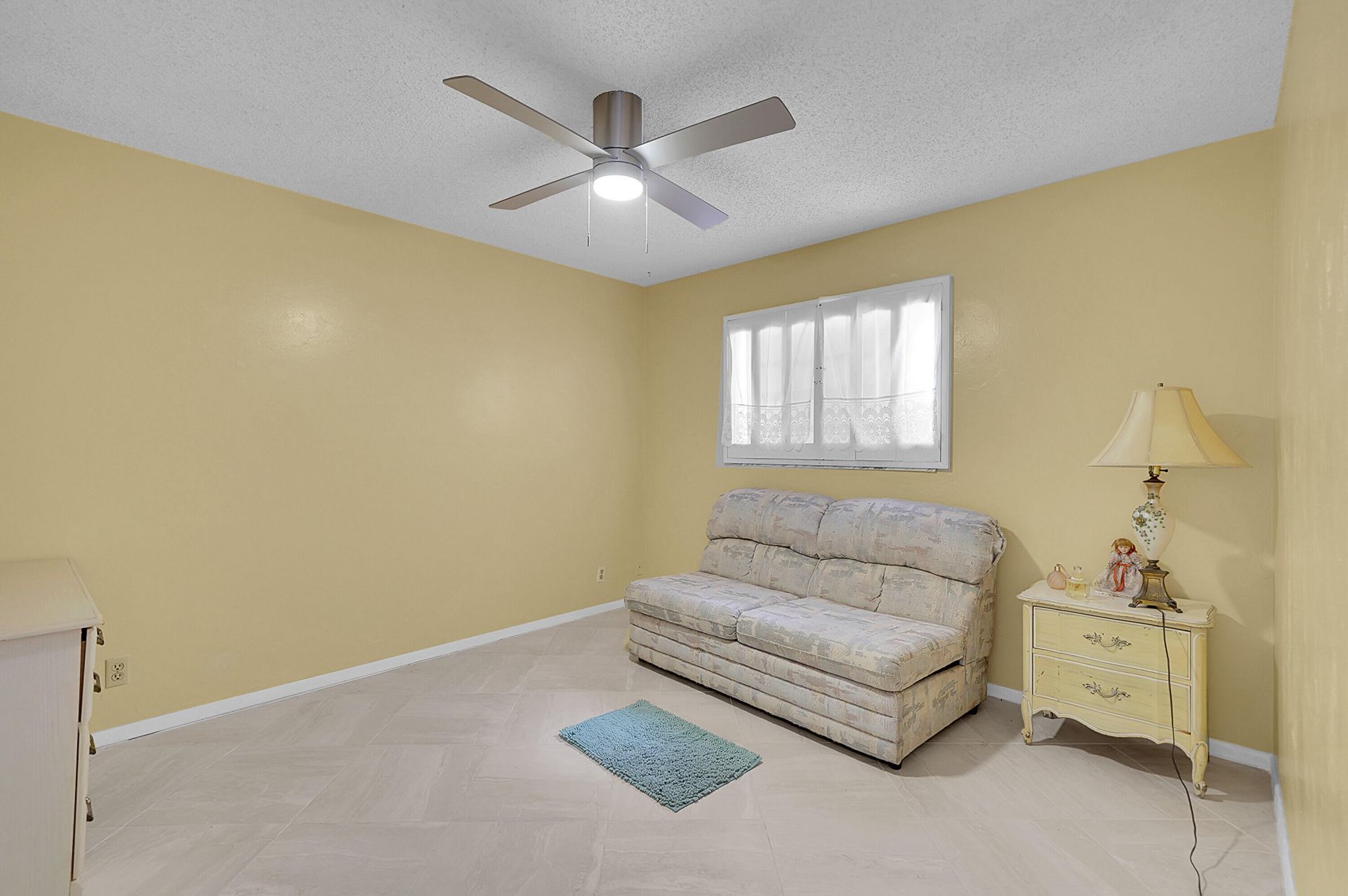 4000 NW 44th Avenue, Unit 301, Lauderdale Lakes, FL 33319 Photo