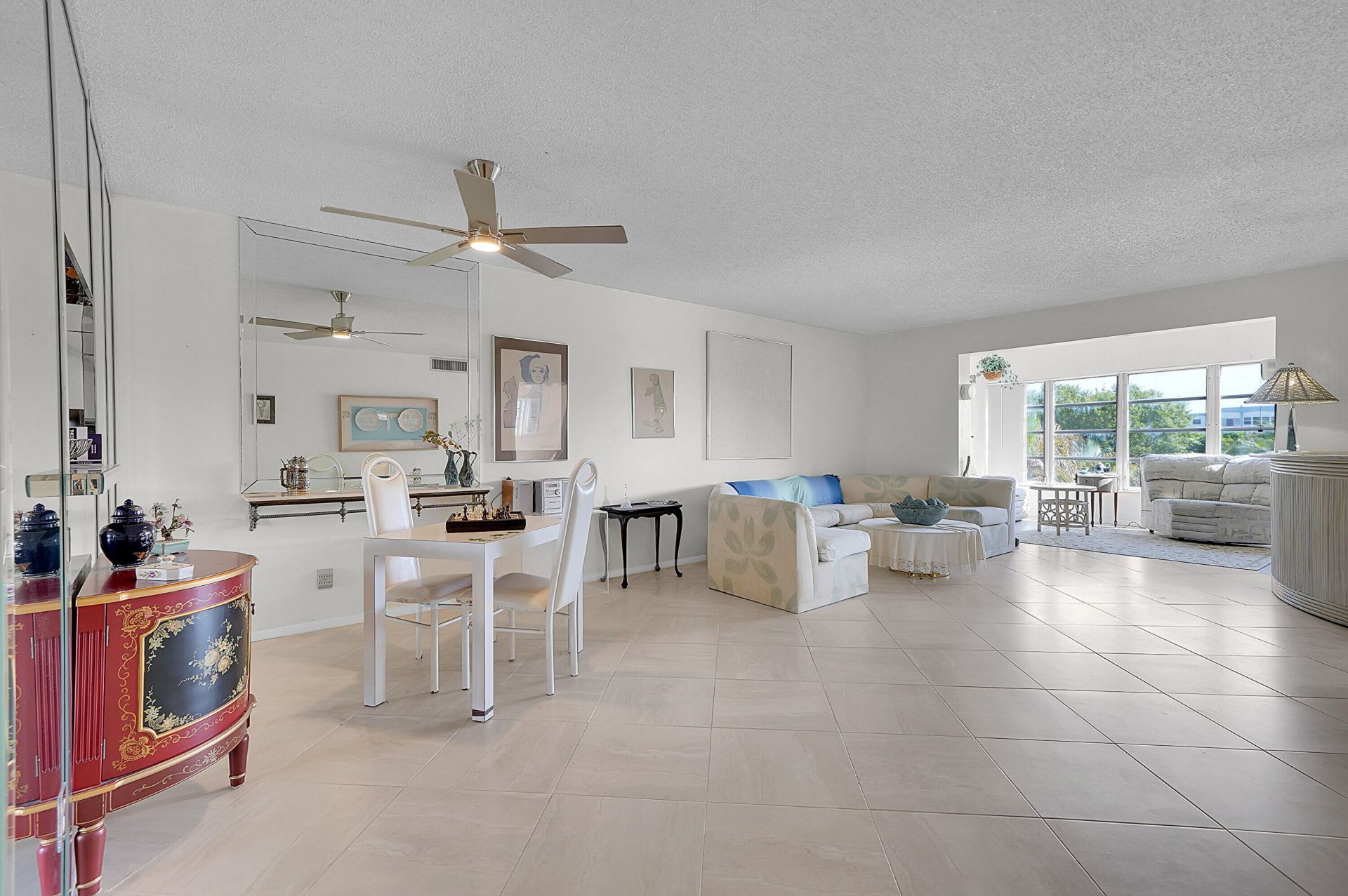 4000 NW 44th Avenue, Unit 301, Lauderdale Lakes, FL 33319 Photo