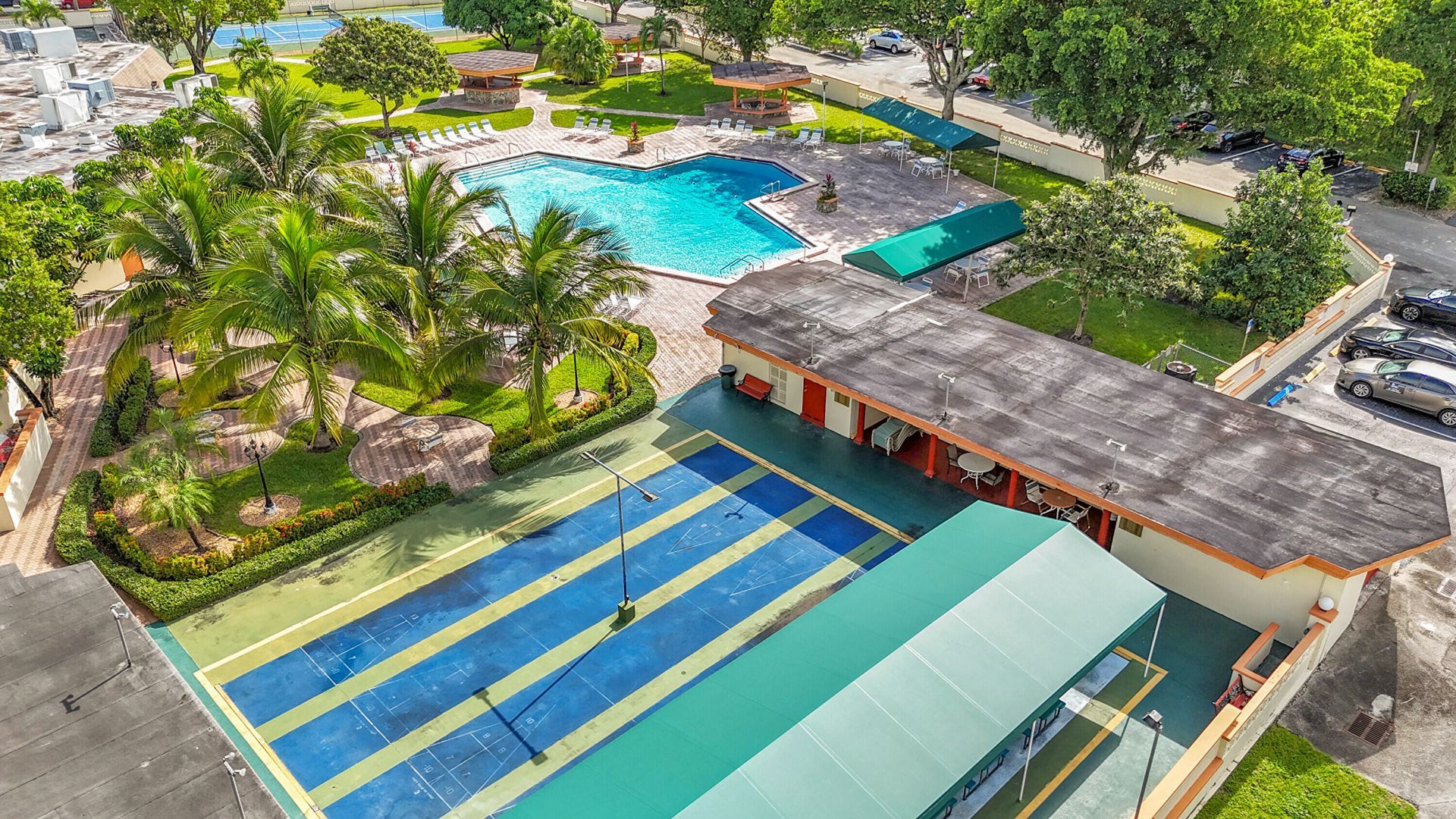 4000 NW 44th Avenue, Unit 301, Lauderdale Lakes, FL 33319 Photo