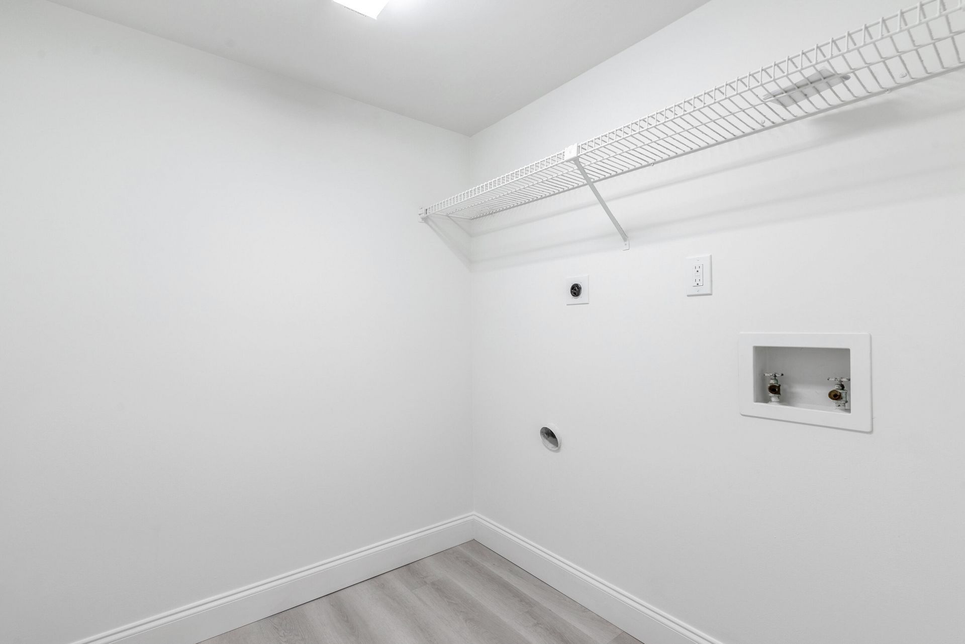 2208 S Cypress Bend Drive, Unit 407, Pompano Beach, FL 33069 Photo