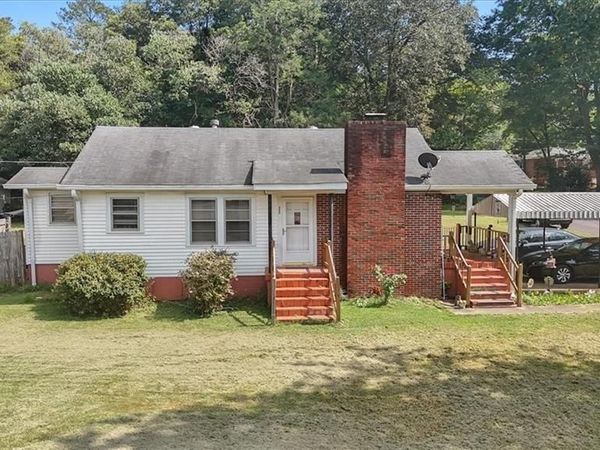 2523 Maple Road SE, Rome, GA 30161