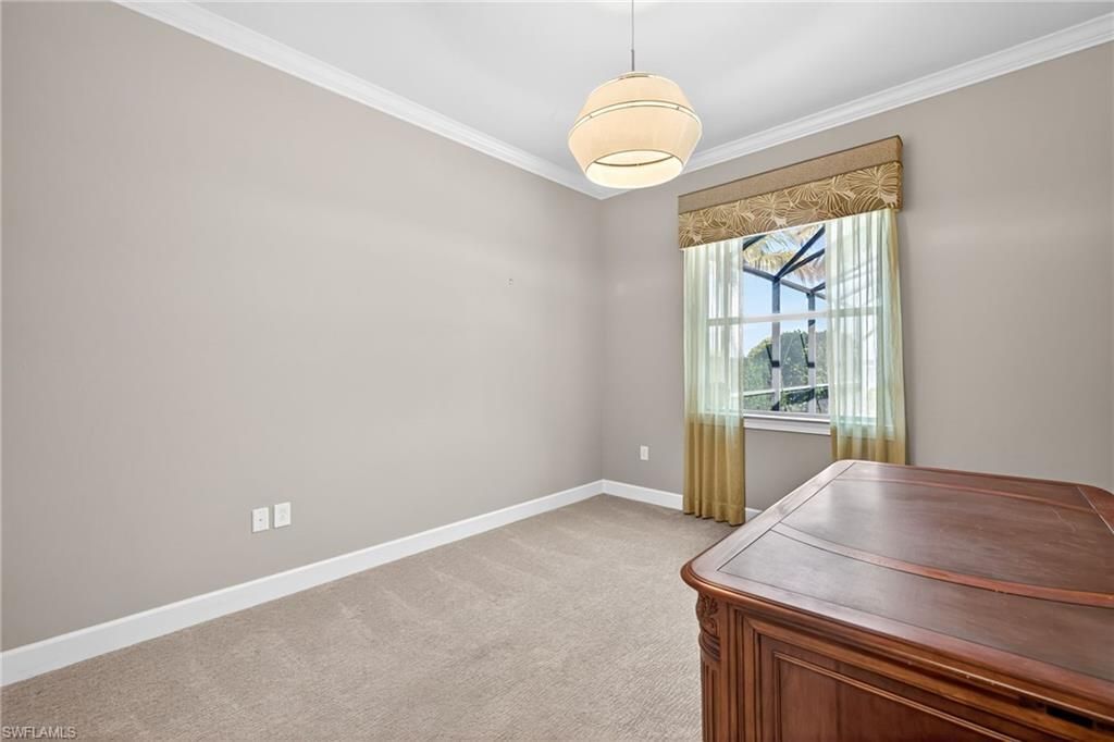 9075 Breakwater Dr, Naples, FL 34120 Photo