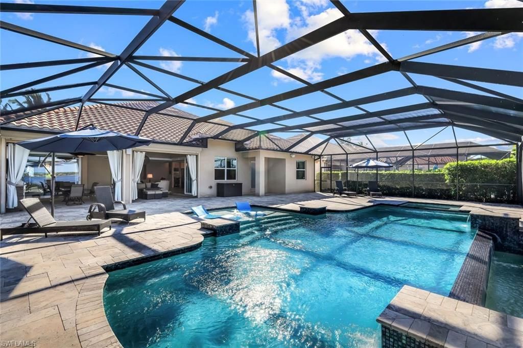 9075 Breakwater Dr, Naples, FL 34120 Photo