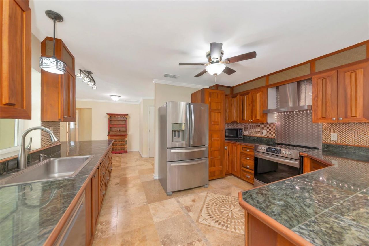 4656 Alexander Pope Lane, Sarasota, FL 34241 Photo