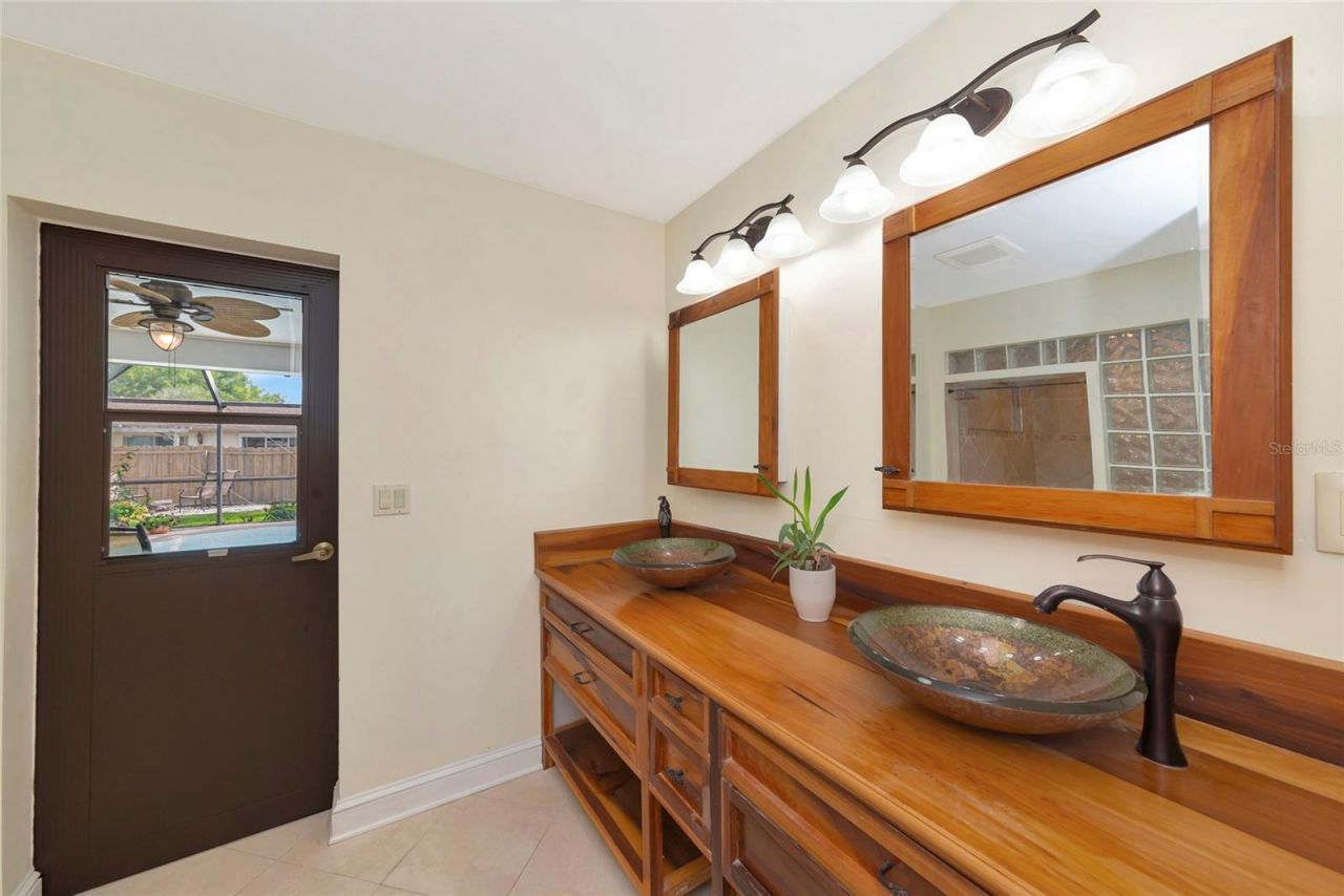 4656 Alexander Pope Lane, Sarasota, FL 34241 Photo