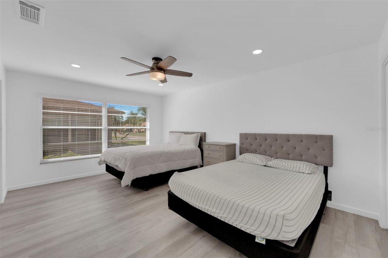 5584 Buring Court, Fort Myers, FL 33919 Photo