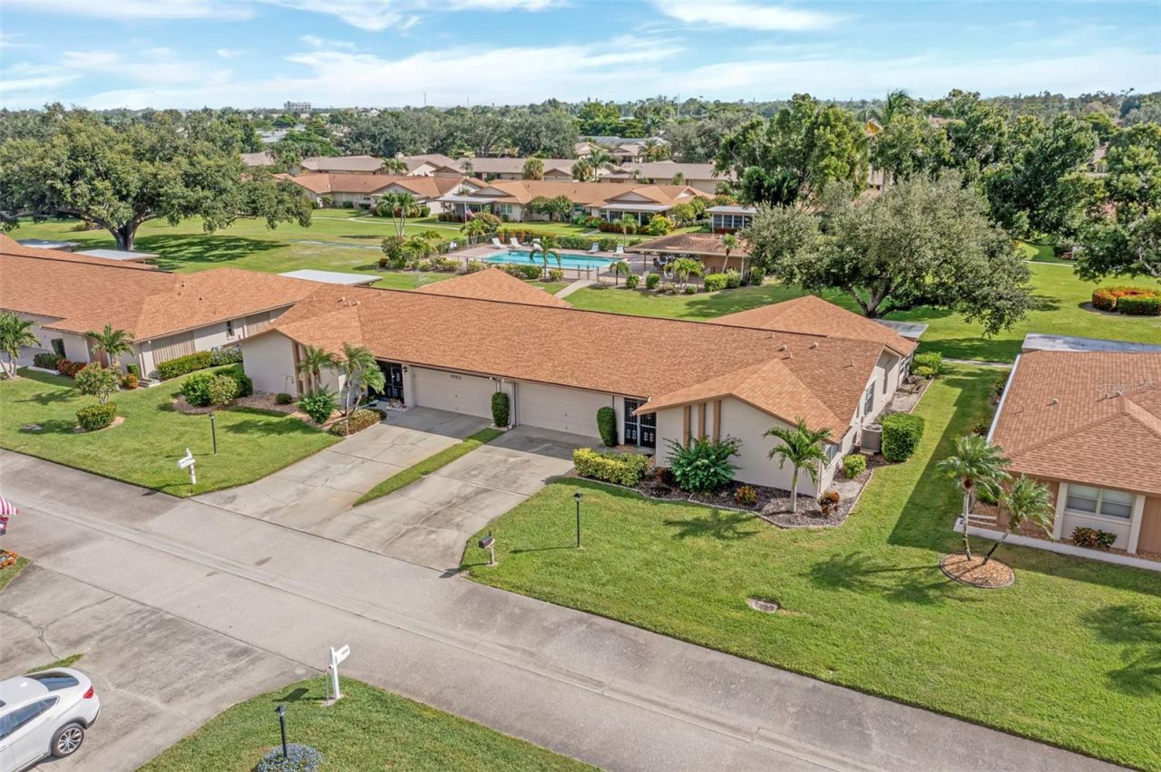 5584 Buring Court, Fort Myers, FL 33919 Photo