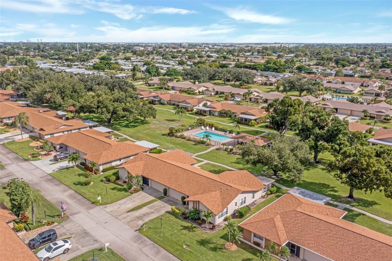 5584 Buring Court, Fort Myers, FL 33919 Photo