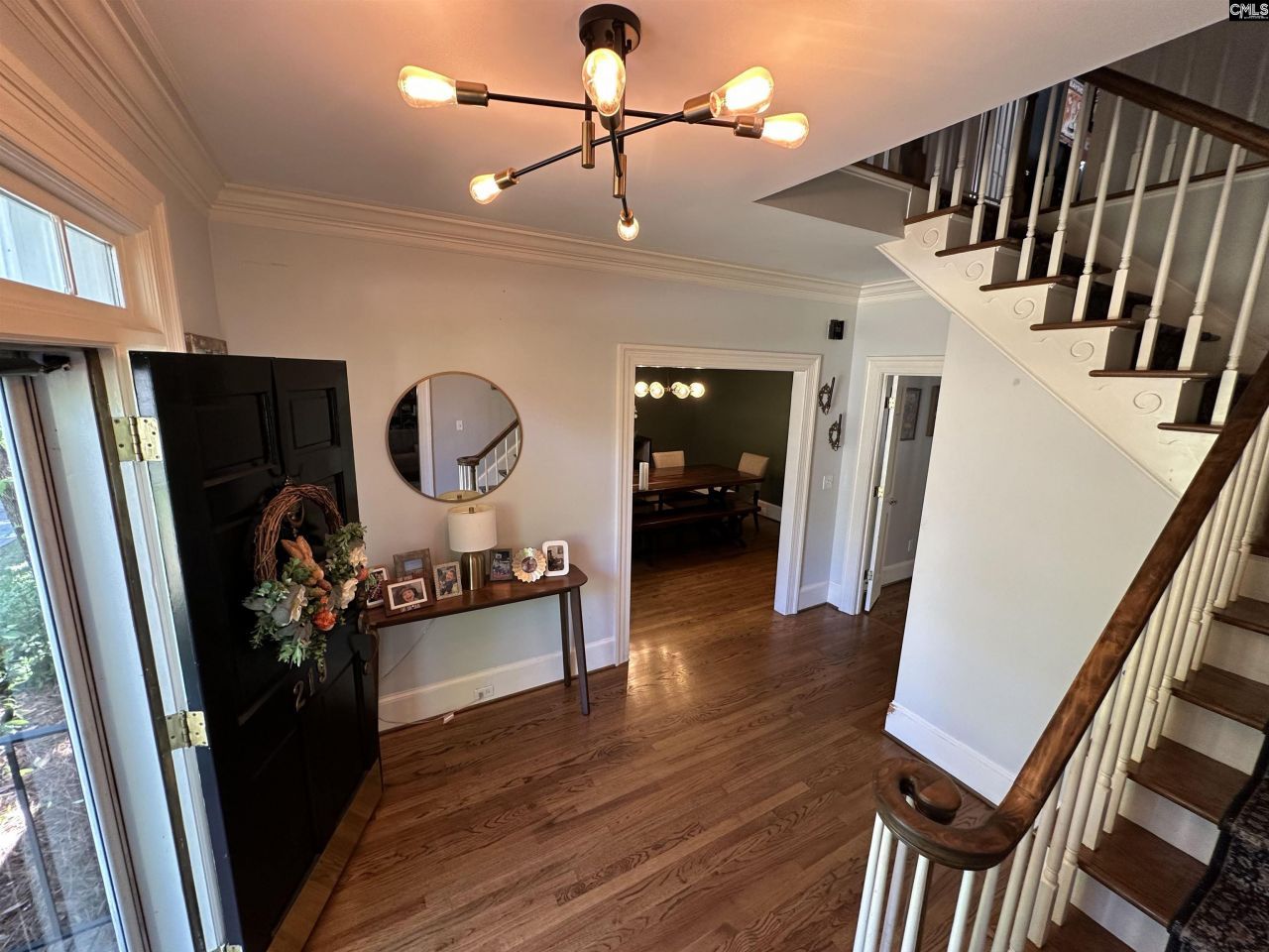 219 Mallet Hill Road Photo 4