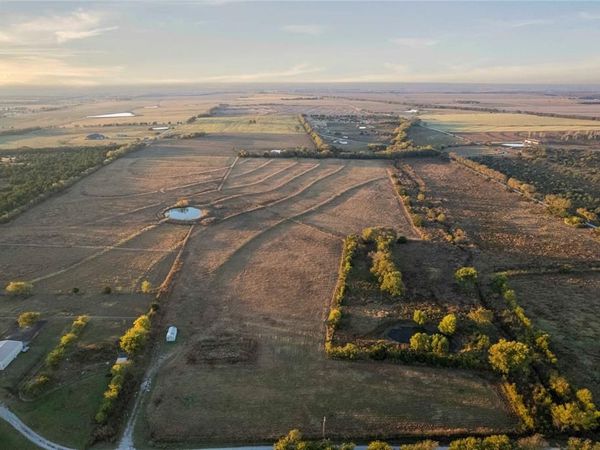 112 Hill Ranch Road, Celeste, TX 75423