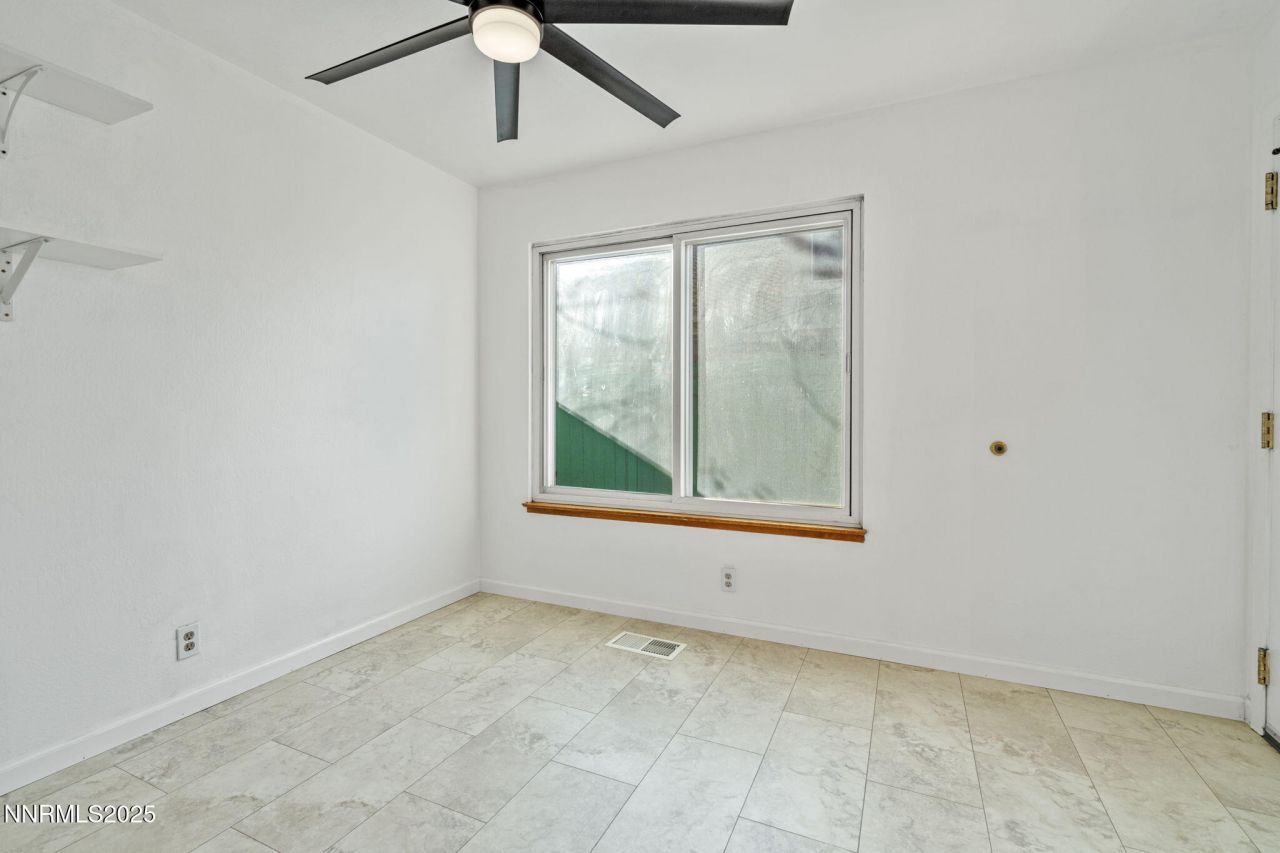 1889 Merchant Street, Sparks, NV 89431 Photo