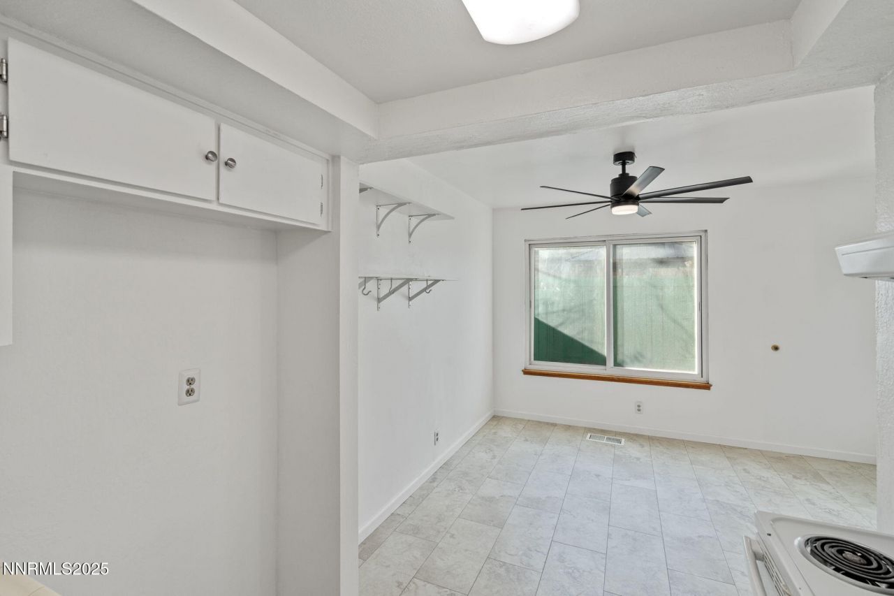 1889 Merchant Street, Sparks, NV 89431 Photo