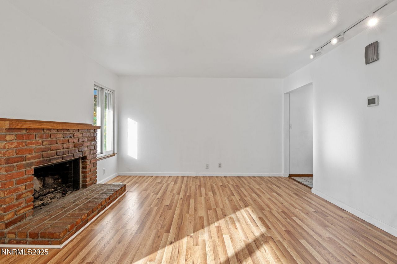 1889 Merchant Street, Sparks, NV 89431 Photo