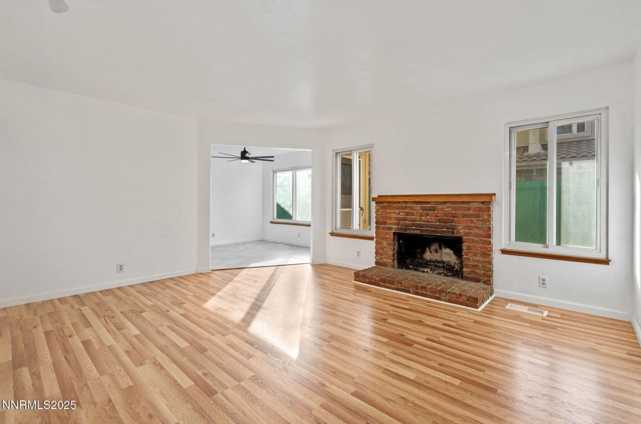 1889 Merchant Street, Sparks, NV 89431 Photo