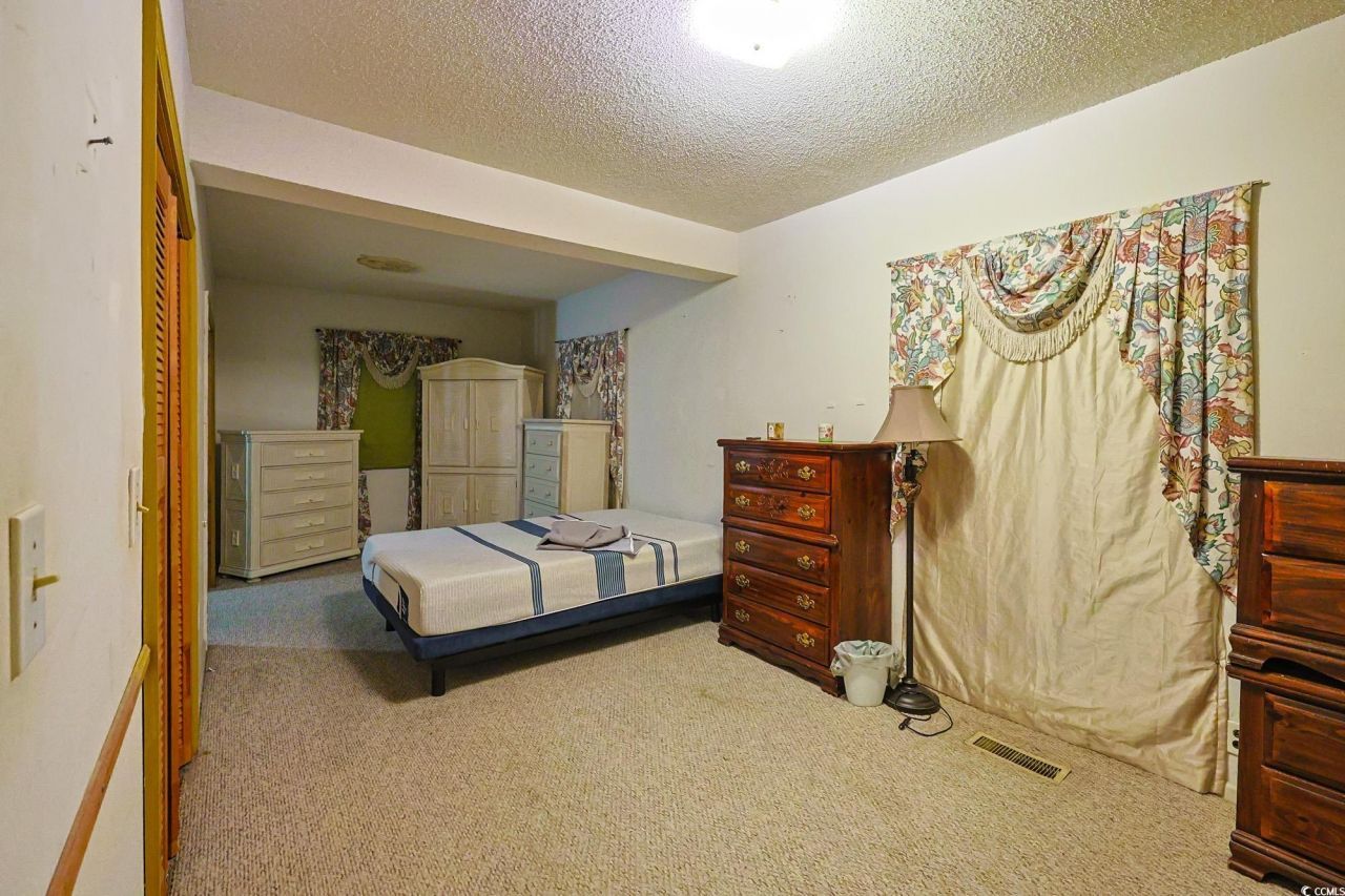 2011 Highway 17 South Photo 11