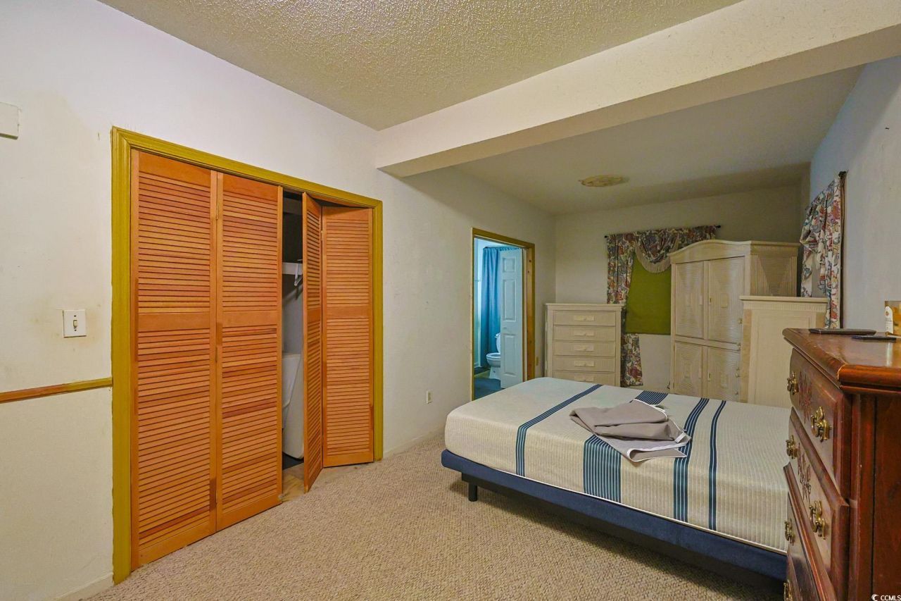 2011 Highway 17 South Photo 12