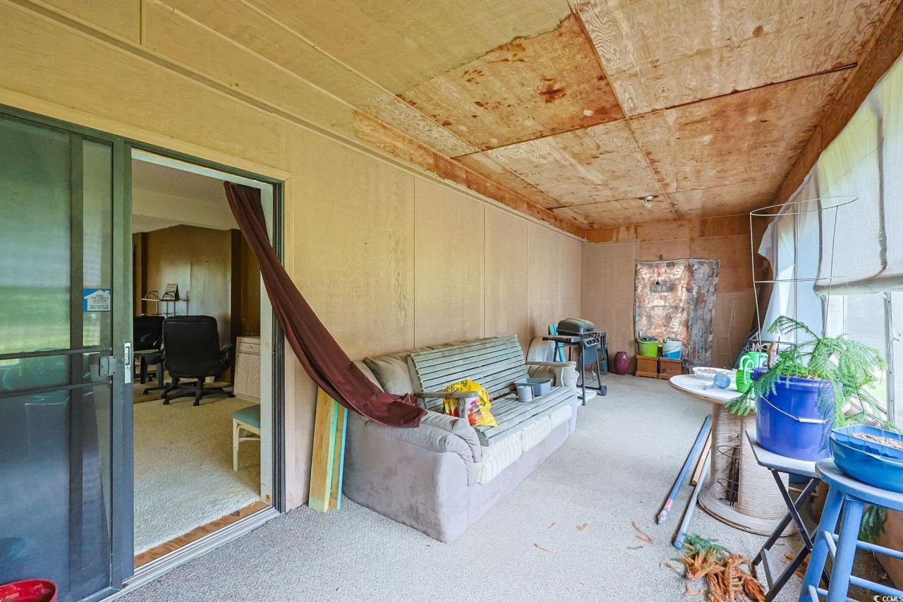 2011 Highway 17 South Photo 21