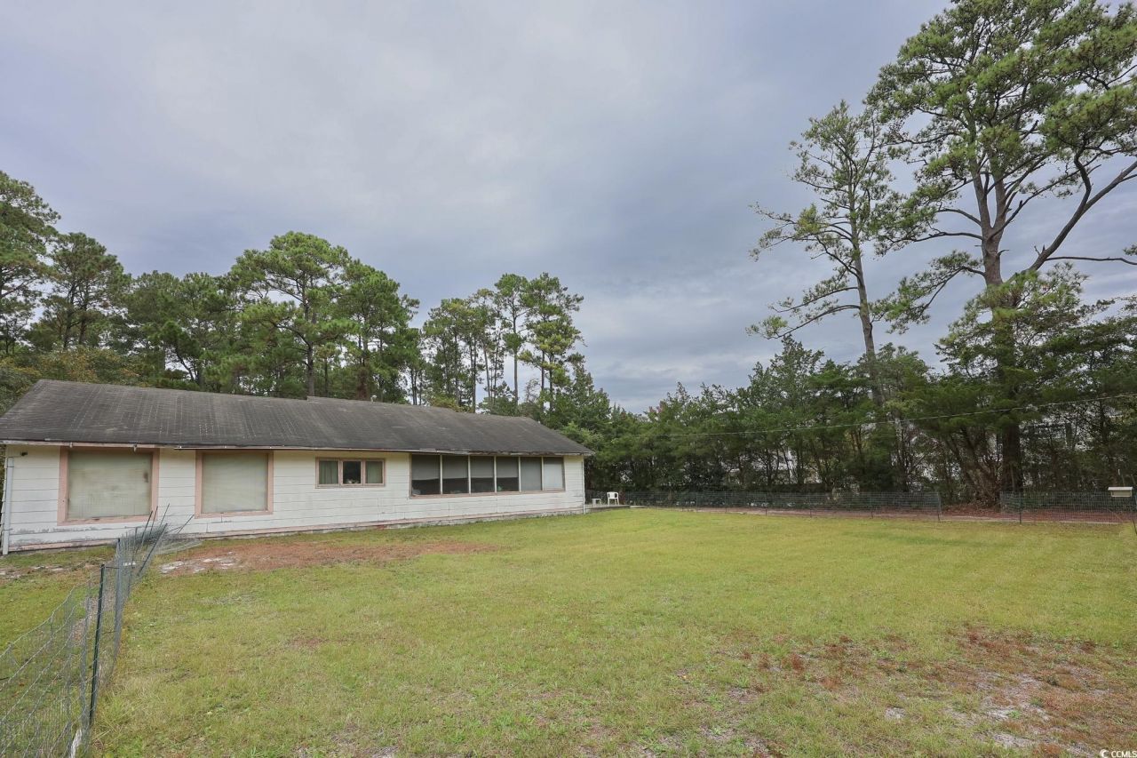 2011 Highway 17 South Photo 24