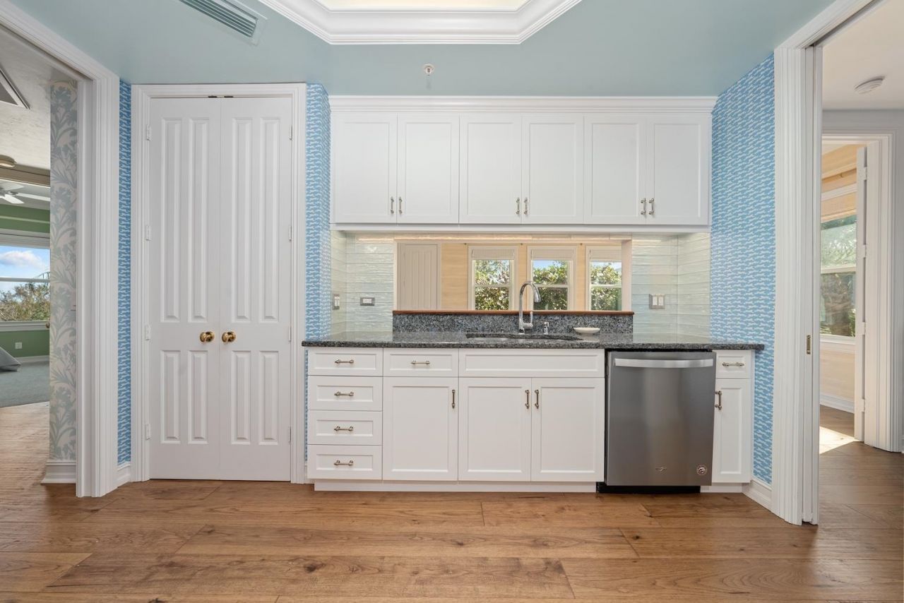 5681 Baltusrol Court, Unit 3A, Sanibel, FL 33957 Photo